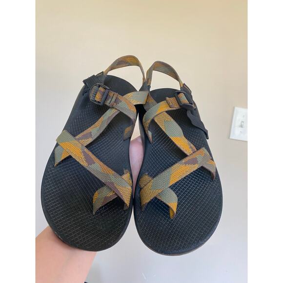 Chaco Mens Z Cloud 2 Toe Loop Sport Sandal Rambling Gold Size 9 Wide main image 6